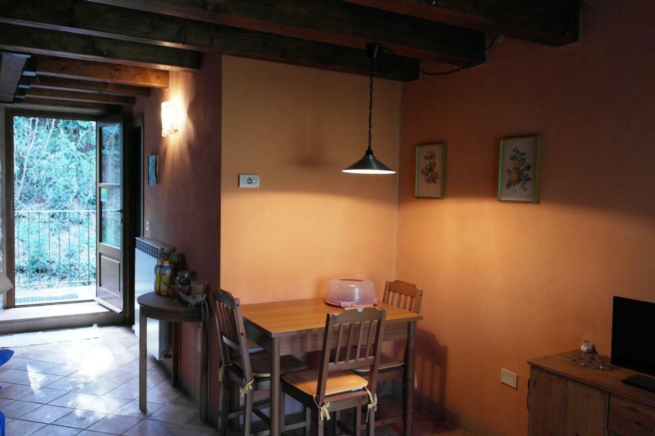Ai Chiosi Affittacamere Pontremoli Buitenkant foto